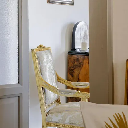 Italian Experience-operapartment *