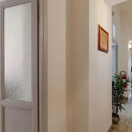 Apartment Italian Experience-operapartment *